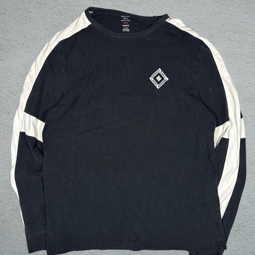 American Eagle Mens Apres ACTIVE Long Sleeve Shirt Black White Stripes Size M